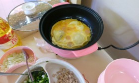 ป.1 อาหารดีมีประโยชน์ &quot;Little Chef&quot; ไข่เจียวของหนู (23 มิ.ย. ... Image 5