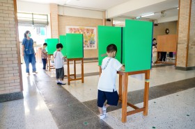 การเลือกตั้งคณะกรรมการนักเรียนและนับคะแนนเสียง 28 มิ.ย.65 Image 7