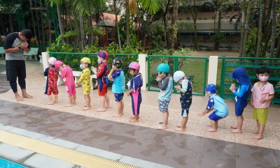 กิจกรรมว่ายน้ำ บ้านเด็กเล็ก (๑๐,๑๒ ม.ค. ๖๖) FLEXI_IMAGE 1