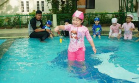 กิจกรรมว่ายน้ำ บ้านเด็กเล็ก (๑๐,๑๒ ม.ค. ๖๖) Image 4