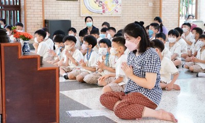 กิจกรรมประถม &quot;สวดมนต์หมู่ทำนองสรภัญญะ&quot; (22-23 พ.ค.66) FLEXI_IMAGE 1