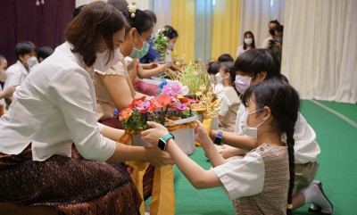 พิธีกลาง &quot;กิจกรรมวันไหว้ครู&quot; (13 มิ.ย.67) FLEXI_IMAGE 1