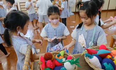 อนุบาล 3 บทบาทสมมติ การเลือกซื้อสินค้า (1, 3 ต.ค.67) FLEXI_IMAGE 1