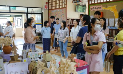 ผู้ปกครองชั้นอนุบาล 3 ดูการเรียนการสอนชั้นประถม (ศ. 11 ต.ค.  ... FLEXI_IMAGE 1