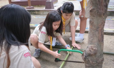 ป.5 กิจกรรมลูกเสือ &quot;ขัดไม้วางหม้อ&quot; (10 ต.ค.67) FLEXI_IMAGE 1