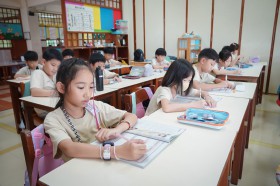 ป.๔ บูรณาการ ทดลองการลำเลียงน้ำของพืช (๒๓ พ.ค.๖๘) Image 3