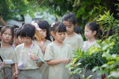 ป.๑ กิจกรรมปลูกผักบุ้ง (๖ มิ.ย.๖๘) Image 1