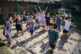 ป.๕ &quot;ย่ำดิน&quot; เตรียมหน้าดินสำหรับปลูกข้าวในแปลงเกษตร (๑๘ มิ.ย ... Image 6