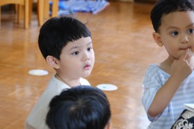 กิจกรรมห้องสมุดอนุบาล ๑ กุ๊กไก่ด้วยมือของฉัน Image 2