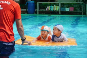เพิ่มเติม กิจกรรมว่ายน้ำ และ Sensory Play บ้านเด็กเล็ก (๑, ๓ ... Image 4