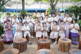 ถวายเทียนพรรษา ณ วัดแทนวันดีเจริญสุข (๘ ก.ค.๖๘) Image 8