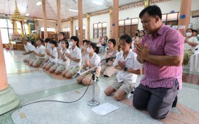 ถวายเทียนพรรษา ณ วัดกำแพง (๙ ก.ค.๖๘) Image 6