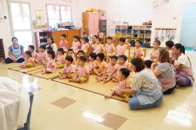 นิทานหุ่นเชือก เรื่อง เข้าพรรษา (บ้านเด็กเล็ก) - ศ. ๑๘ ก.ค.  ... Image 2