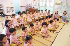 นิทานหุ่นเชือก เรื่อง เข้าพรรษา (บ้านเด็กเล็ก) - ศ. ๑๘ ก.ค.  ... Image 4