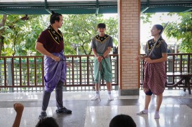 ป.๖ กิจกรรมบทบาทสมมติ การเสื่อมอำนาจลงของกรุงธนบุรี (๓ ก.ย.๖ ... Image 5