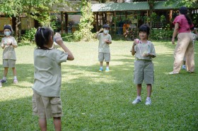 ป.๑ ทำชิ้นงาน &quot;สายตรงจากแก้ว&quot; (๕ ก.ย.๖๘) Image 5