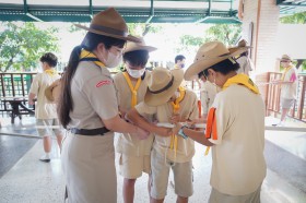 ป.๕ วิชาลูกเสือ เรียนรู้การผูกใช้เงื่อน (๑๘ ก.ย.๖๘) Image 5