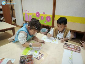 ป.๑ คาบวิชา &quot;ศิลปะ&quot; วาดภาพสถานที่ในโรงเรียน (๑๕-๑๗ ก.ย.๖๘) Image 4