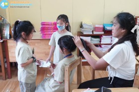 ป.๑ กิจกรรม Teacher Service - ศ. ๓ ต.ค. ๖๘ Image 8