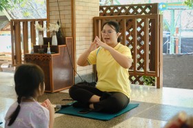 ป.๑ กิจกรรมจำลองการถวายตนเป็นพุทธมามกะ (๗ ต.ค.๖๘) Image 4