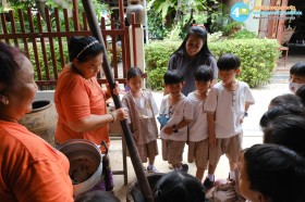 ป.๑ ทัศนศึกษา ชุมชนบางกระดี่ (พฤ. ๙ ต.ค.๖๘) Image 7