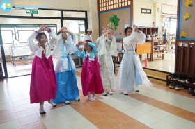 ป.๕ เรียนรู้อิทธิพลของอารยธรรมต่างชาติ (พฤ.๑๖ ต.ค. ๖๘) Image 6