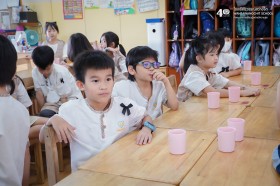 ป.๒ เรียนรู้เรื่องการนำวัสดุมาผสมกัน ผ่านการทำอาหาร (๓ ... Image 2