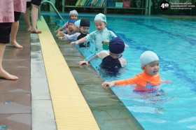 กิจกรรมว่ายน้ำ บ้านเด็กเล็ก (๔, ๖ พ.ย. ๖๘) Image 2