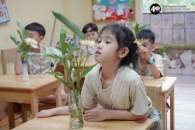 ป.๑ จัดแจกันดอกไม้โคริงกะ (Kohrinka) Image 6