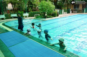 กิจกรรมว่ายน้ำ บ้านเด็กเล็ก (๑๘, ๒๐ พ.ย. ๖๘) Image 6