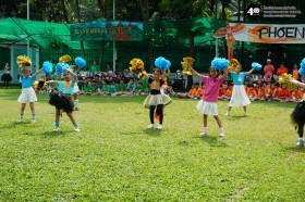 การแสดงประกอบเพลง สังคมแห่งการเรียนรู้อย่างมีความสุข (14 ... Image 2