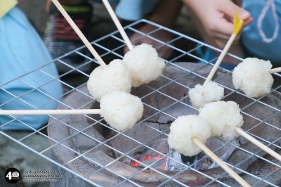 อนุบาล ๑ ทำข้าวจี่ (ศ. ๑๙ ธ.ค.๖๘) Image 1