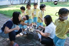 อนุบาล ๑ ทำข้าวจี่ (ศ. ๑๙ ธ.ค.๖๘) Image 6