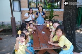 อนุบาล ๑ ทำข้าวจี่ (ศ. ๑๙ ธ.ค.๖๘) Image 7