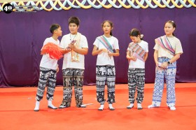 ป.๕ กิจกรรมภาษาถิ่นและเพลงพื้นบ้าน (๒๓ ม.ค.๒๙) Image 3