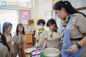 ป.๒ กิจกรรมการวัดปริมาตร "การชั่ง การตวง" ทำเครปเย็น (๑๒ ... Image 6