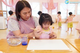 กิจกรรมระบายสีน้ำ และวาดสีเทียน (บ้านเด็กเล็ก) ๖,๑๓ ก.พ. ๖๙ Image 6