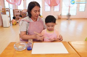 กิจกรรมระบายสีน้ำ และวาดสีเทียน (บ้านเด็กเล็ก) ๖,๑๓ ก.พ. ๖๙ Image 7