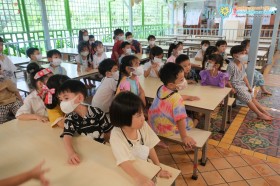 คุณครูอนุบาล ๒ แสดงละครการทำนาข้าว (๑๕ ก.ค.๖๙) Image 8