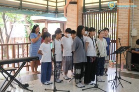 พี่ประถมร้องเพลงวันแม่ (๑๑ ส.ค.๖๙) Image 7
