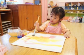 กิจกรรมระบายสีน้ำ บ้านเด็กเล็ก (ศ. ๒๕ ก.ย. ๖๙) Image 2