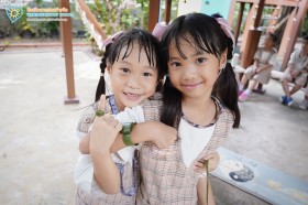 ป.๑ กิจกรรมฐาน "ของเล่นจากวัสดุธรรมชาติ" (๕ ต.ค.๖๙) Image 2