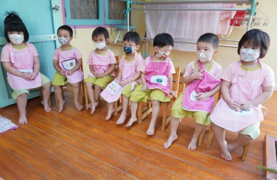 กิจกรรมประกอบอาหารบ้านเด็กเล็ก -ไข่เจียวต้นอ่อนทานตะวัน 25 ก ... FLEXI_IMAGE 1